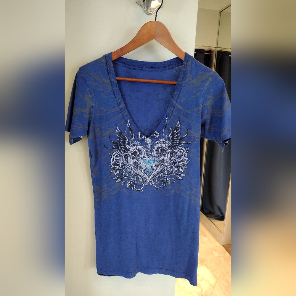 NWOT Deep V Sinful brand T-shirt medium